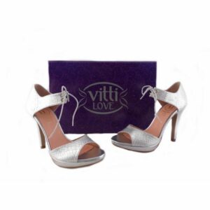 Sandalias Vitti Love reptil plata con lazada al tobillo