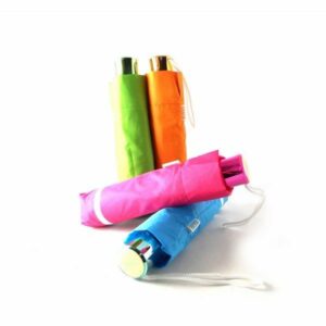 Paraguas plegable Vogue 396V con mango metalizado