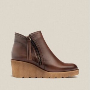 Botín de cuña YOKONO modelo MADONA-007 castaña/marrón