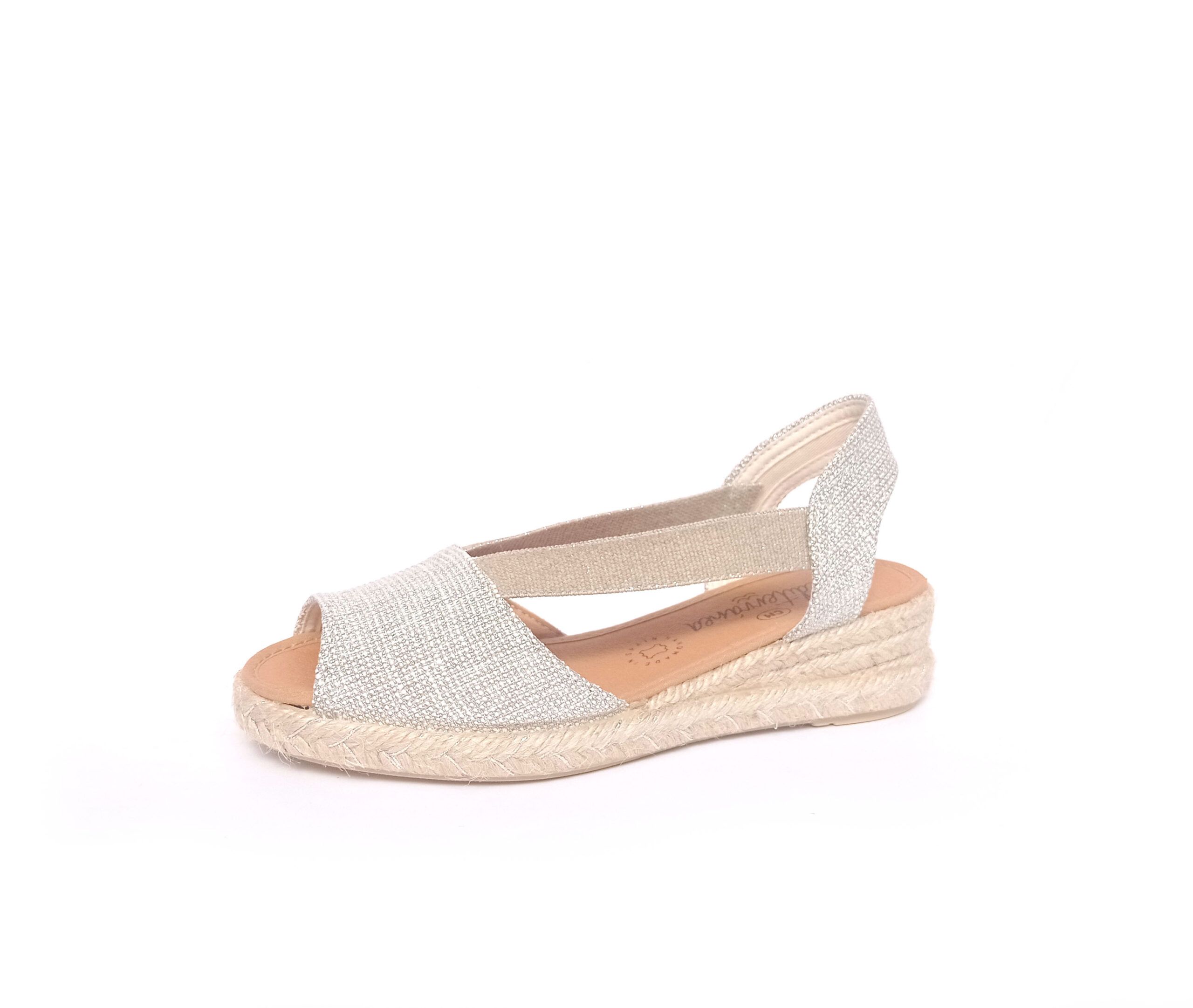 Alpargatas tipo sandalias CM Mediterránea de cuña baja plata - Imagen 3